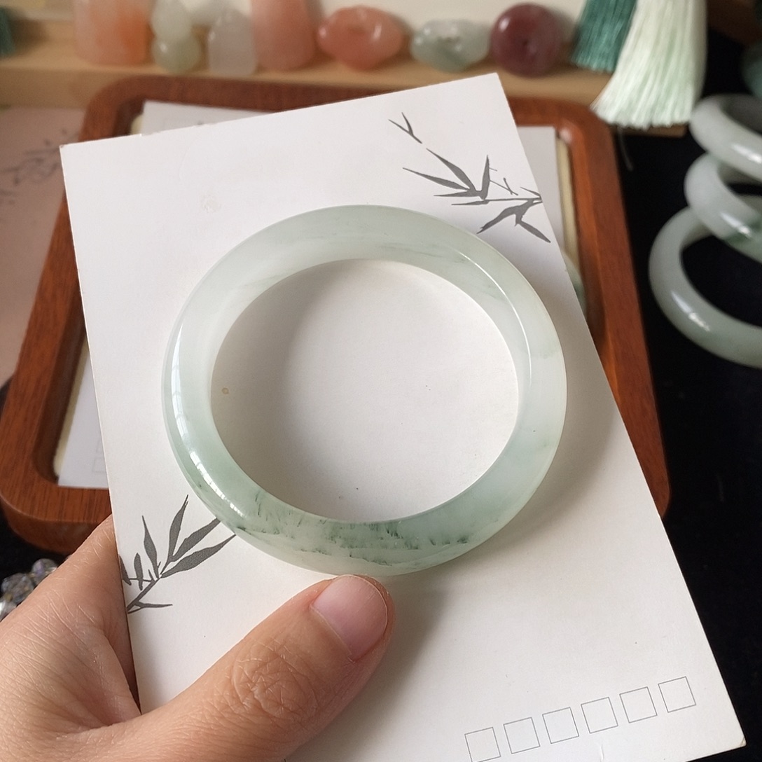 石英质玉未镶嵌54飘花