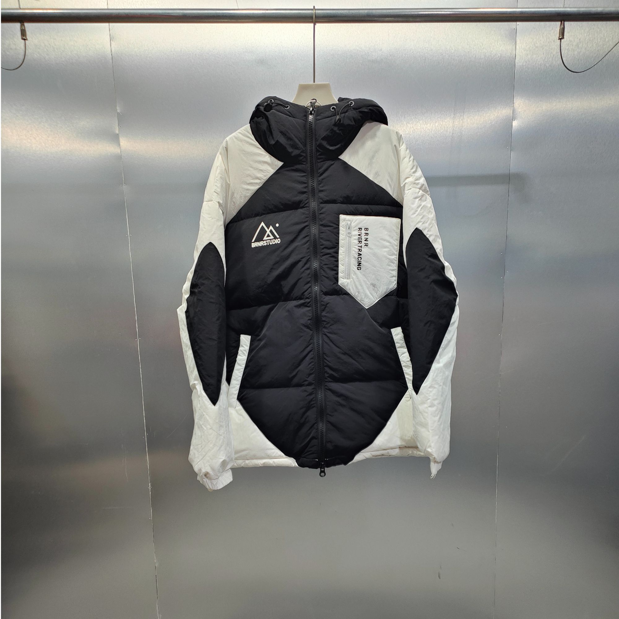 D06-121211-BRN秋冬款时尚撞色熊猫色保暖加厚羽绒服