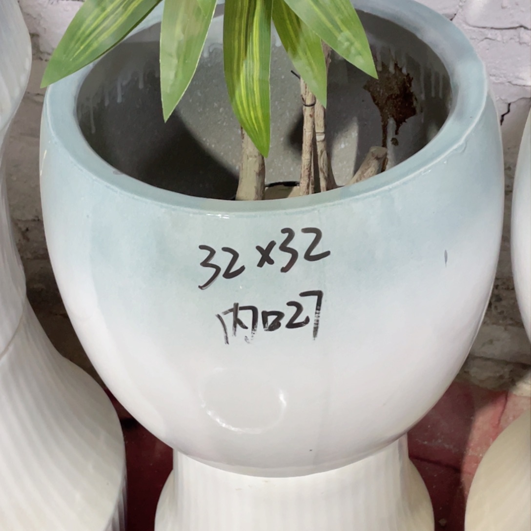 口径32高度32圆球盆