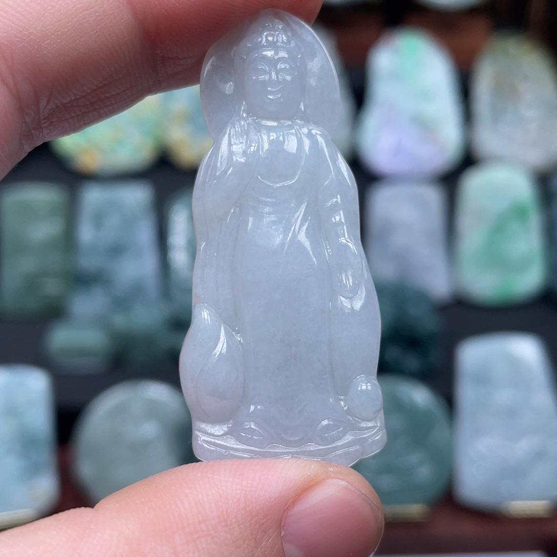 翡翠未镶嵌颈饰阿弥陀佛