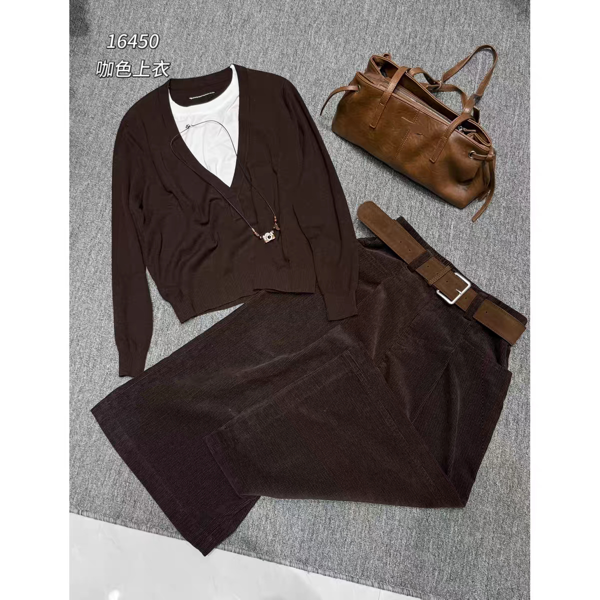 16450（部分无水洗唛，介意慎拍）WANGDAN新款假两件针织衫