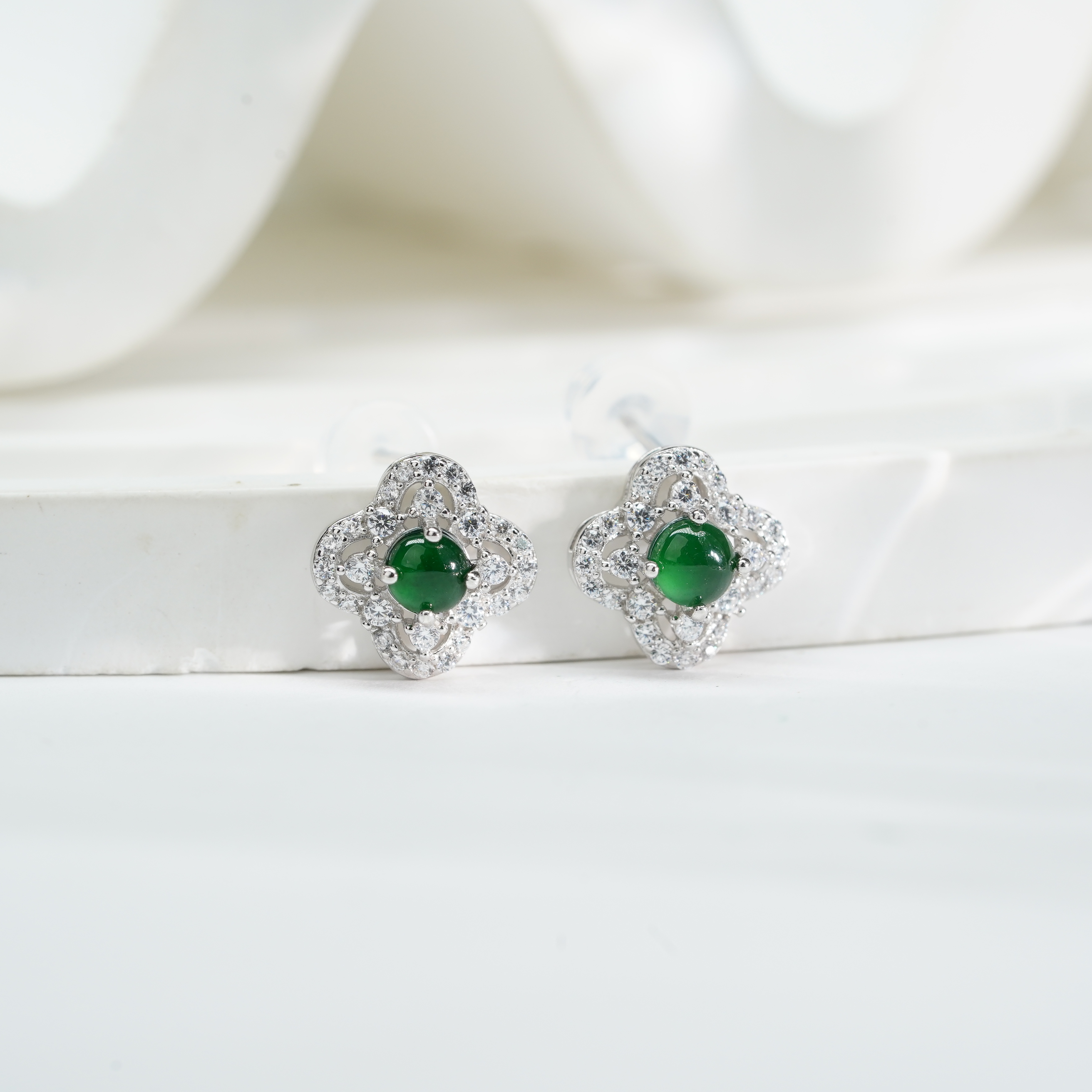 【小北好物】S925银翡翠耳钉约3.5mm+【多样性发一件】QH84X142