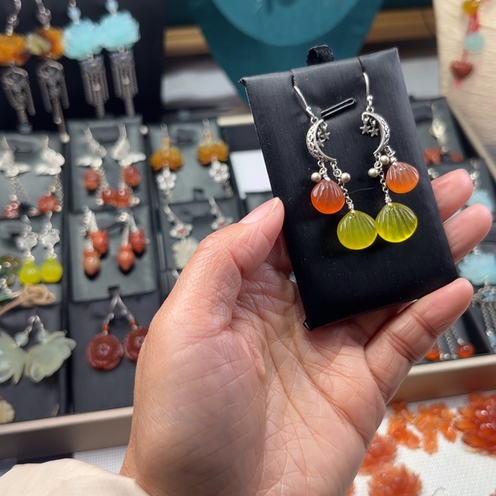 蛇纹石玉耳饰银S925镶嵌