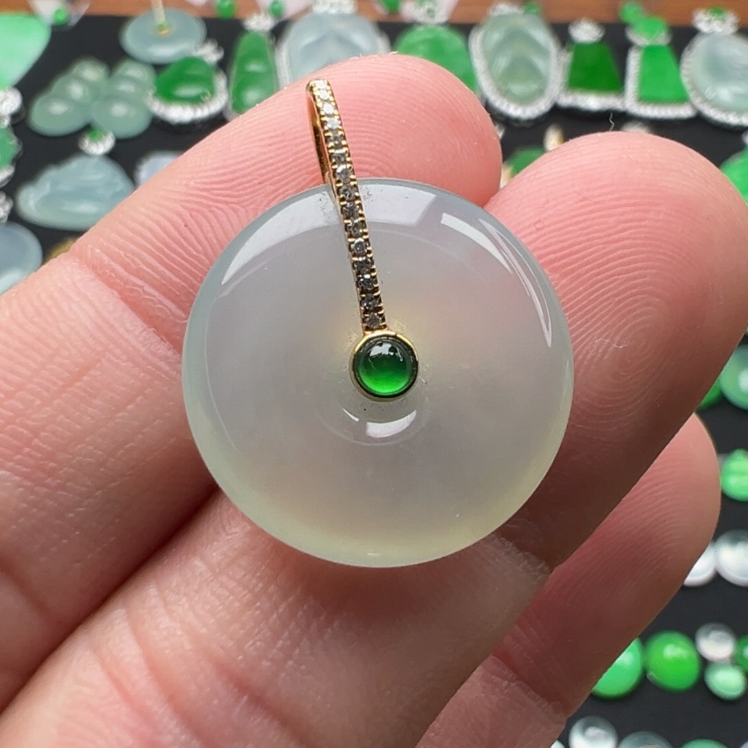 翡翠颈饰18K金镶嵌扣子18.7