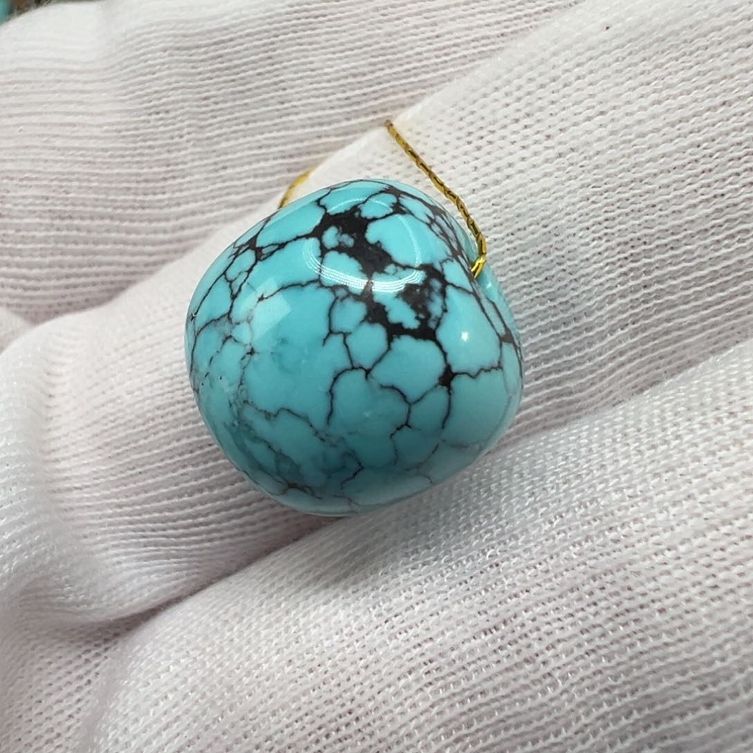 绿松石配饰未镶嵌