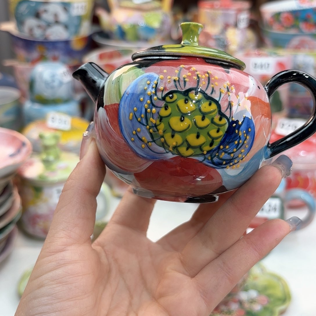 瓷片在这里我们就像我说出那次我们没有