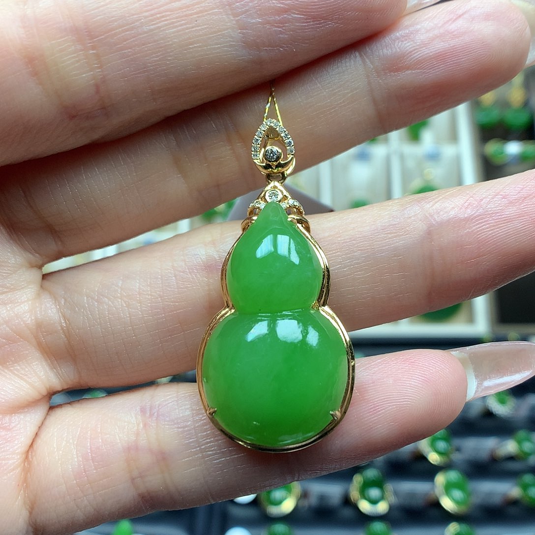 和田玉颈饰18K金镶嵌1627