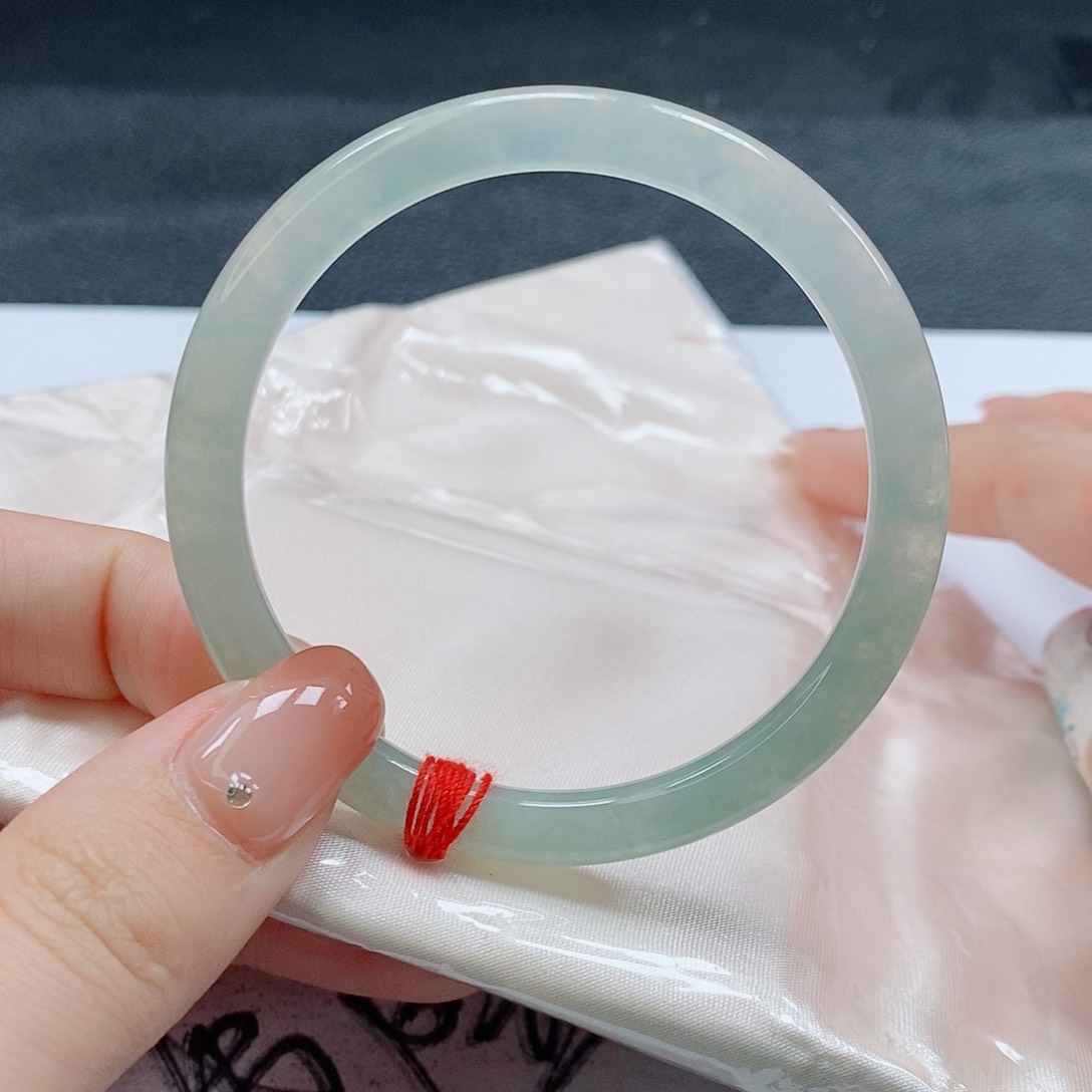 【闪购商品】未镶嵌手镯（圆镯）翡翠m***o480号