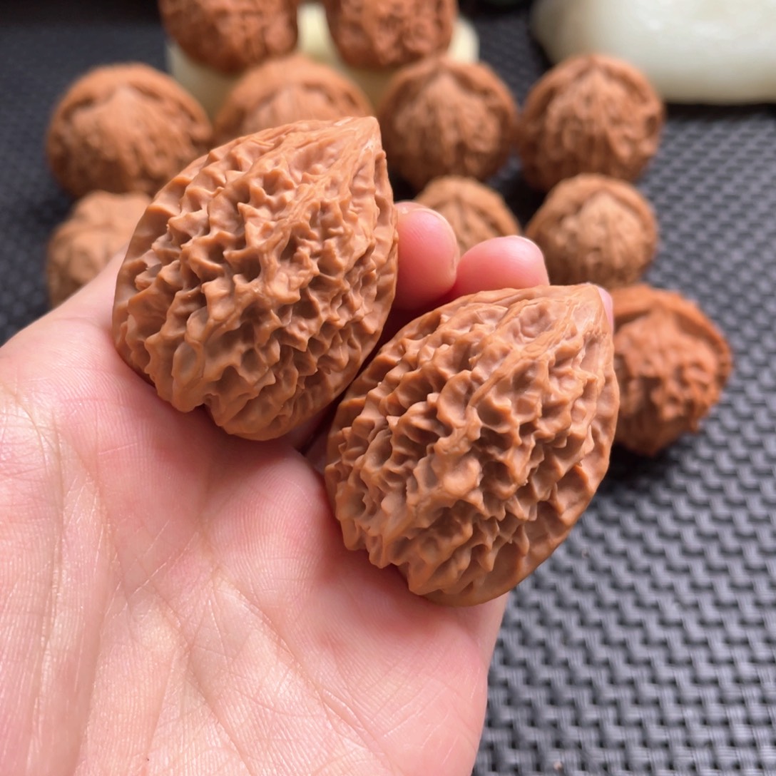 文玩核桃吊坠招财鼠33有修