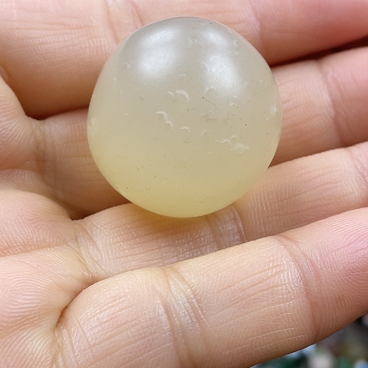 用***5玛瑙/玉髓未镶嵌颈饰