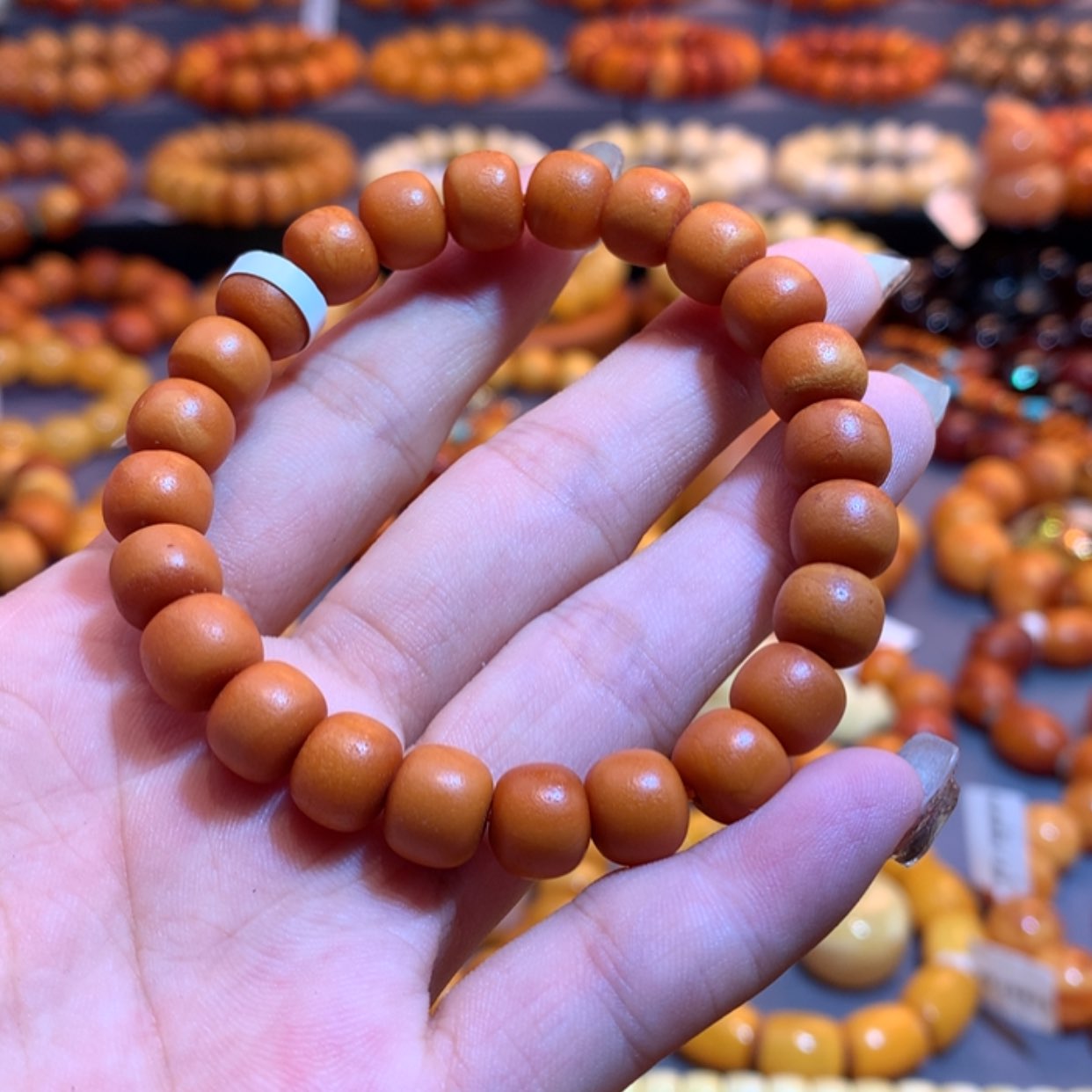 【闪购商品】未镶嵌琥珀手链小**！蜜蜡