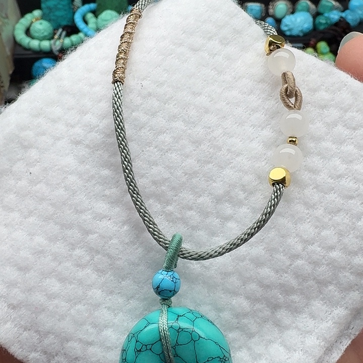 尺寸：24/11➕绿水草纹平安扣吊坠