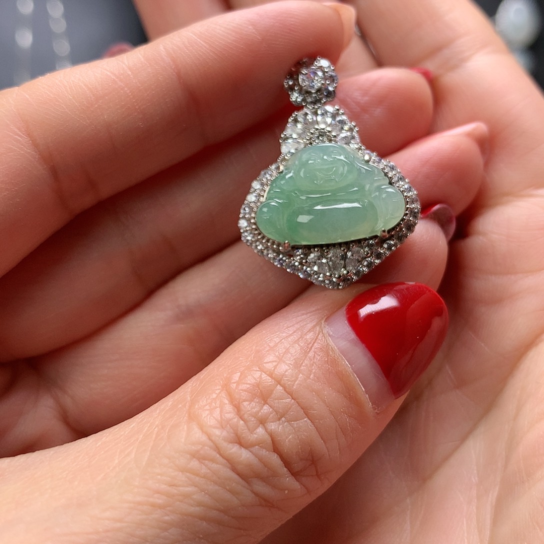 翡翠颈饰银S925镶嵌111111