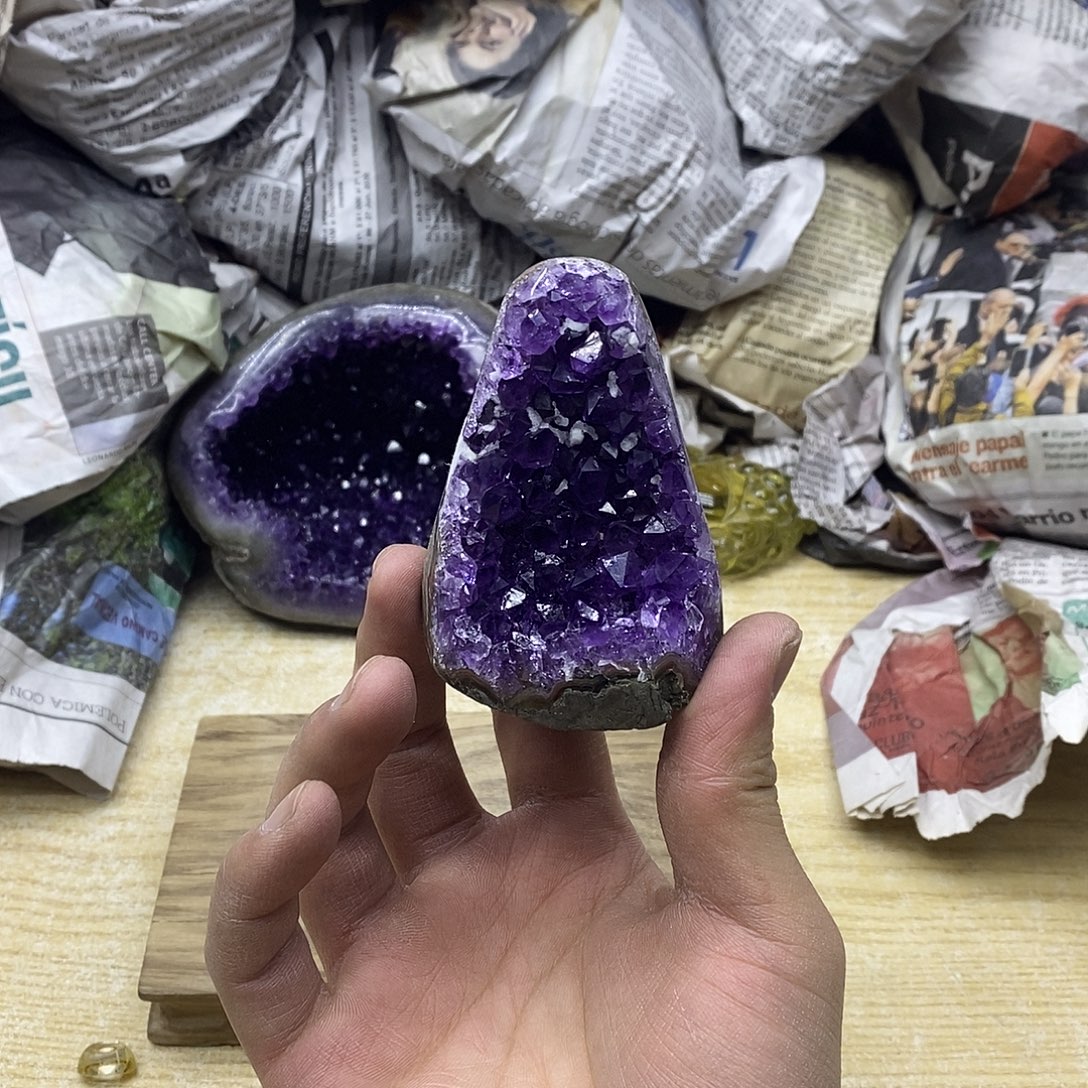 水晶未镶嵌大型摆件（非配饰）