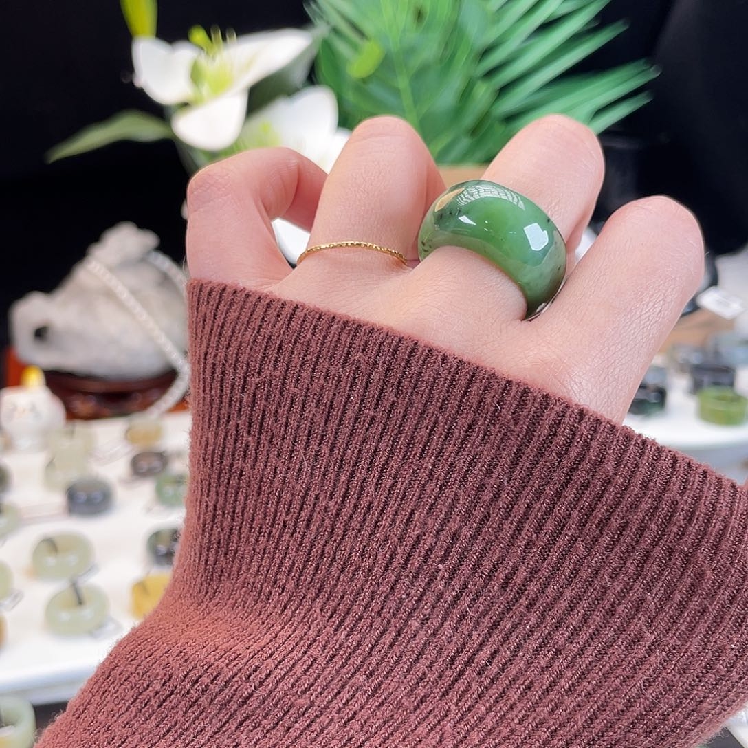 和田玉未镶嵌戒指E127碧玉馒头18.5