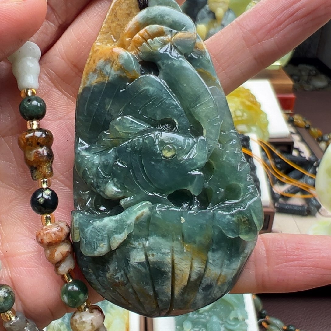 岫玉未镶嵌挂件挂件