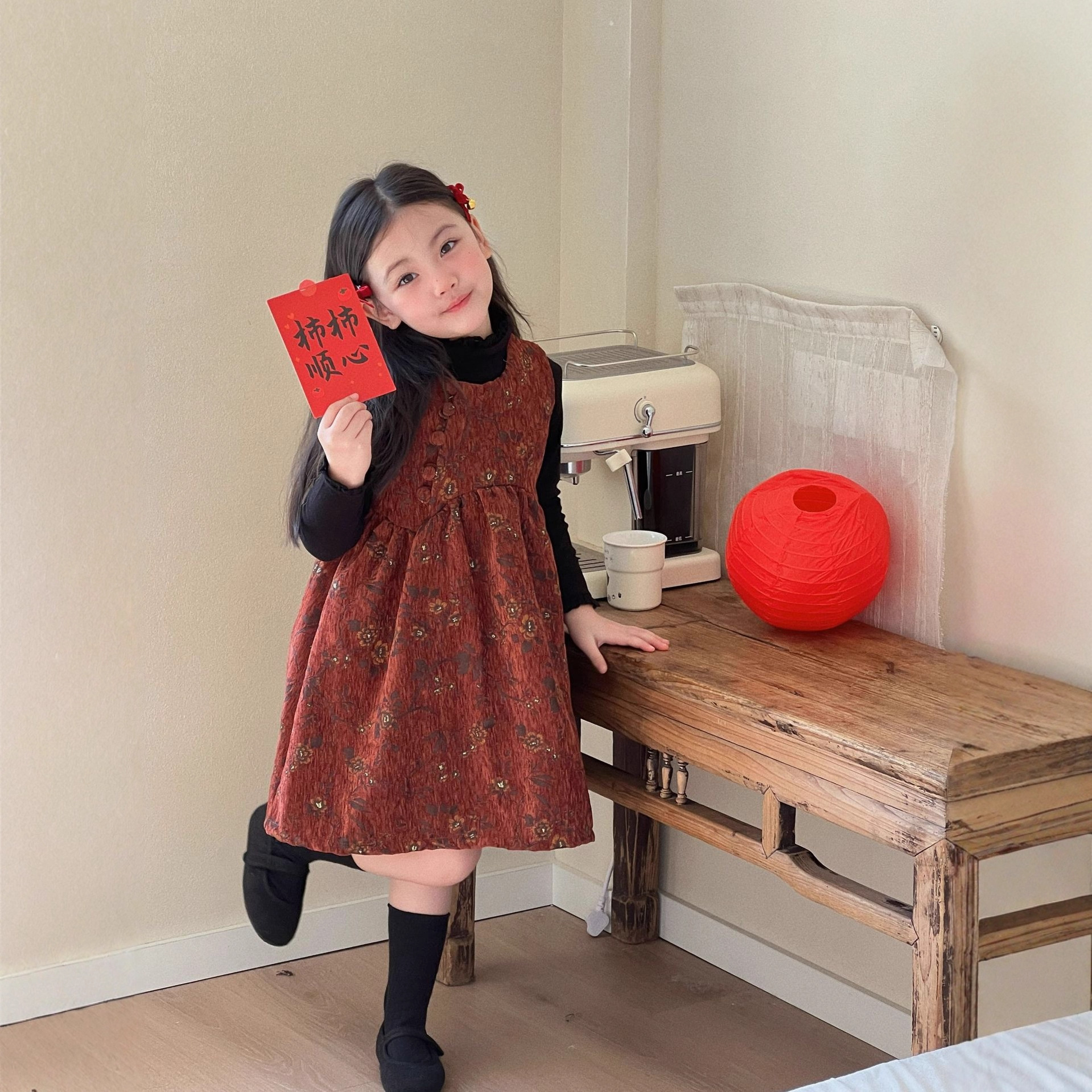 森系红色拜年服女童连衣裙秋冬季夹棉裙子套装加厚背心裙25新年装