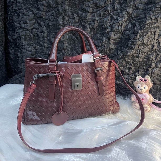 95新 BOTTEGA VENETA/葆蝶家 BV深红色roma手袋小号手提斜挎包