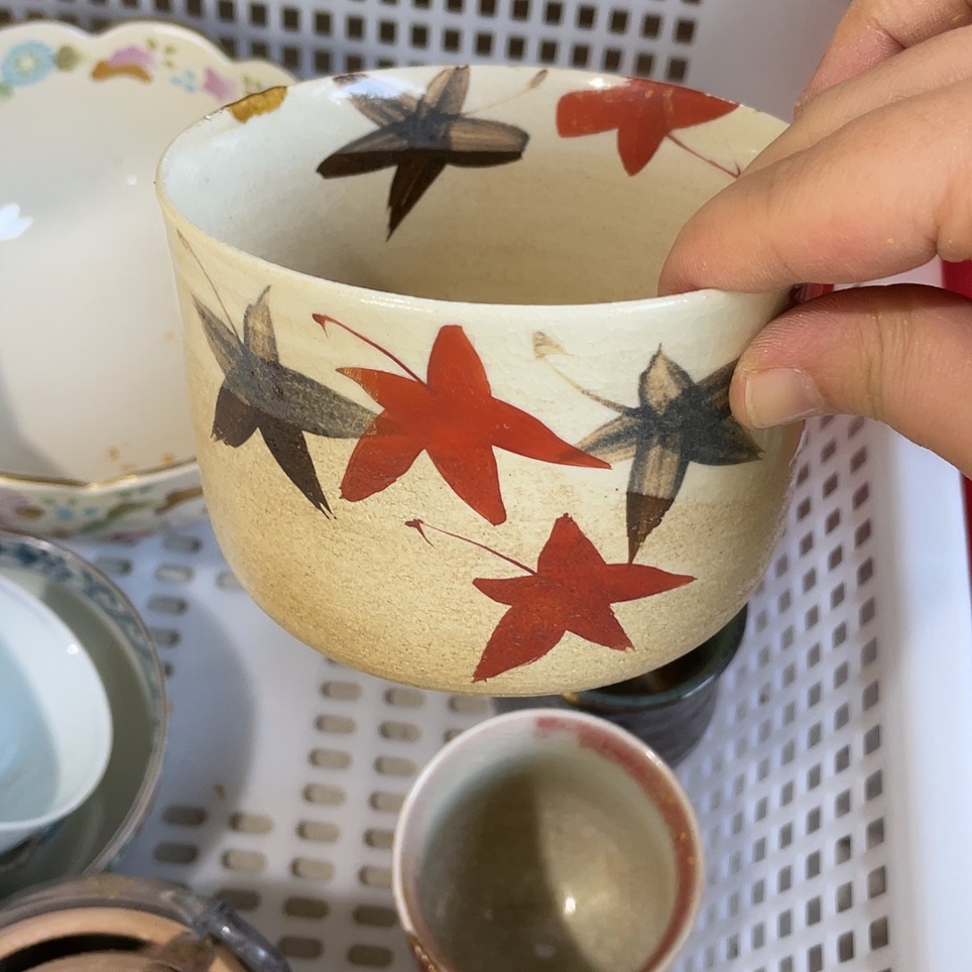 瓷片东**猪哈哈哈我在这一片混乱里的我