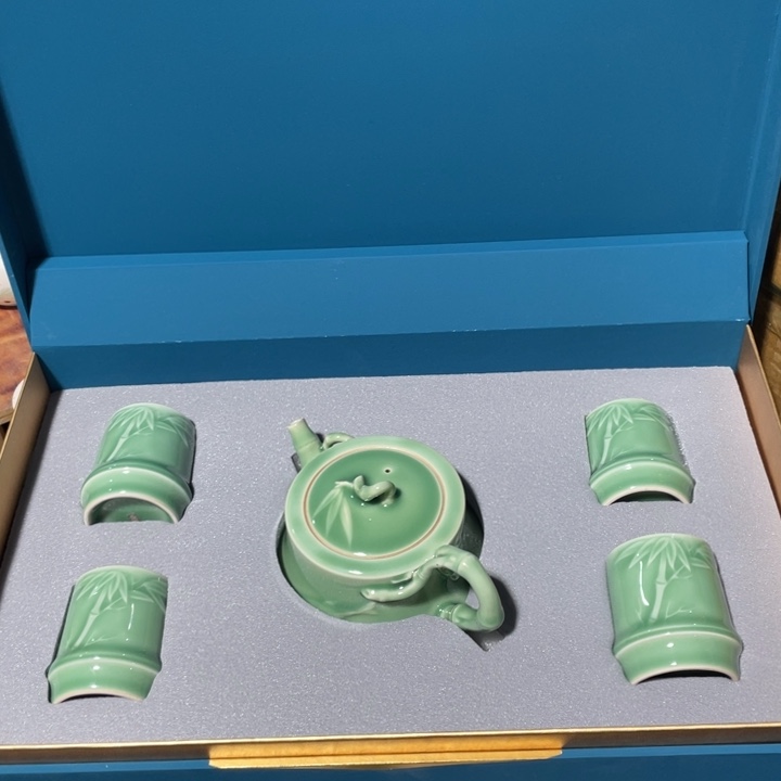 青瓷青瓷 青瓷青瓷 