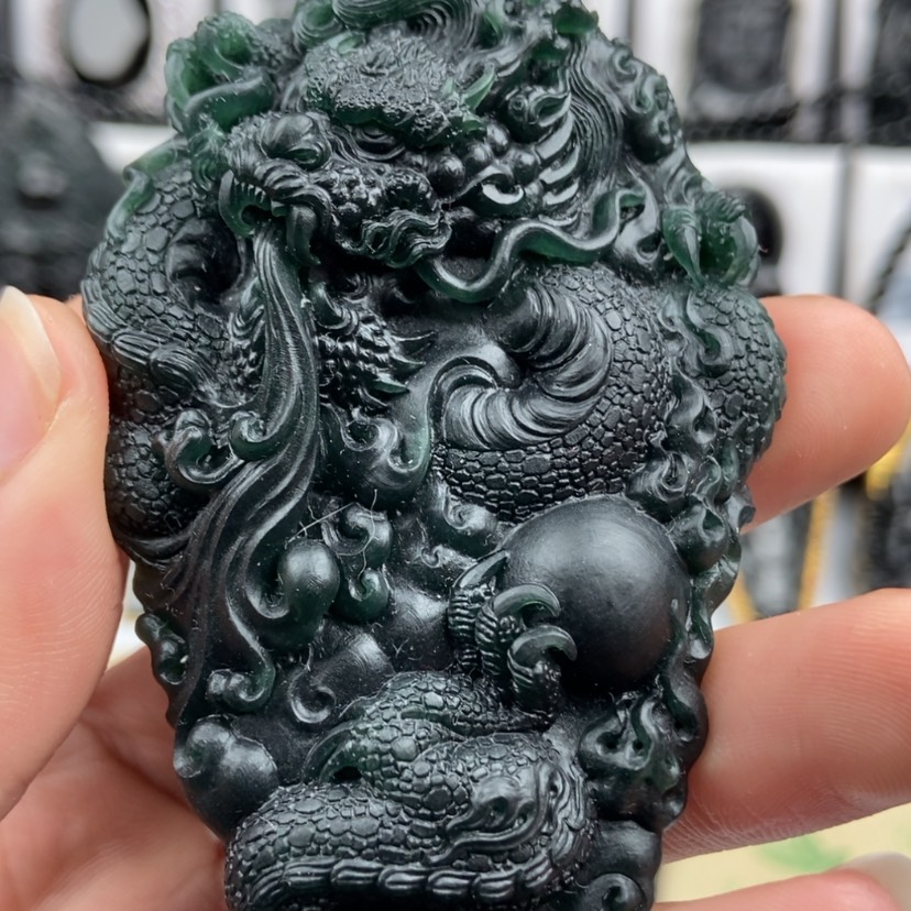 【闪购商品】翡翠颈饰未镶嵌忄*龙牌