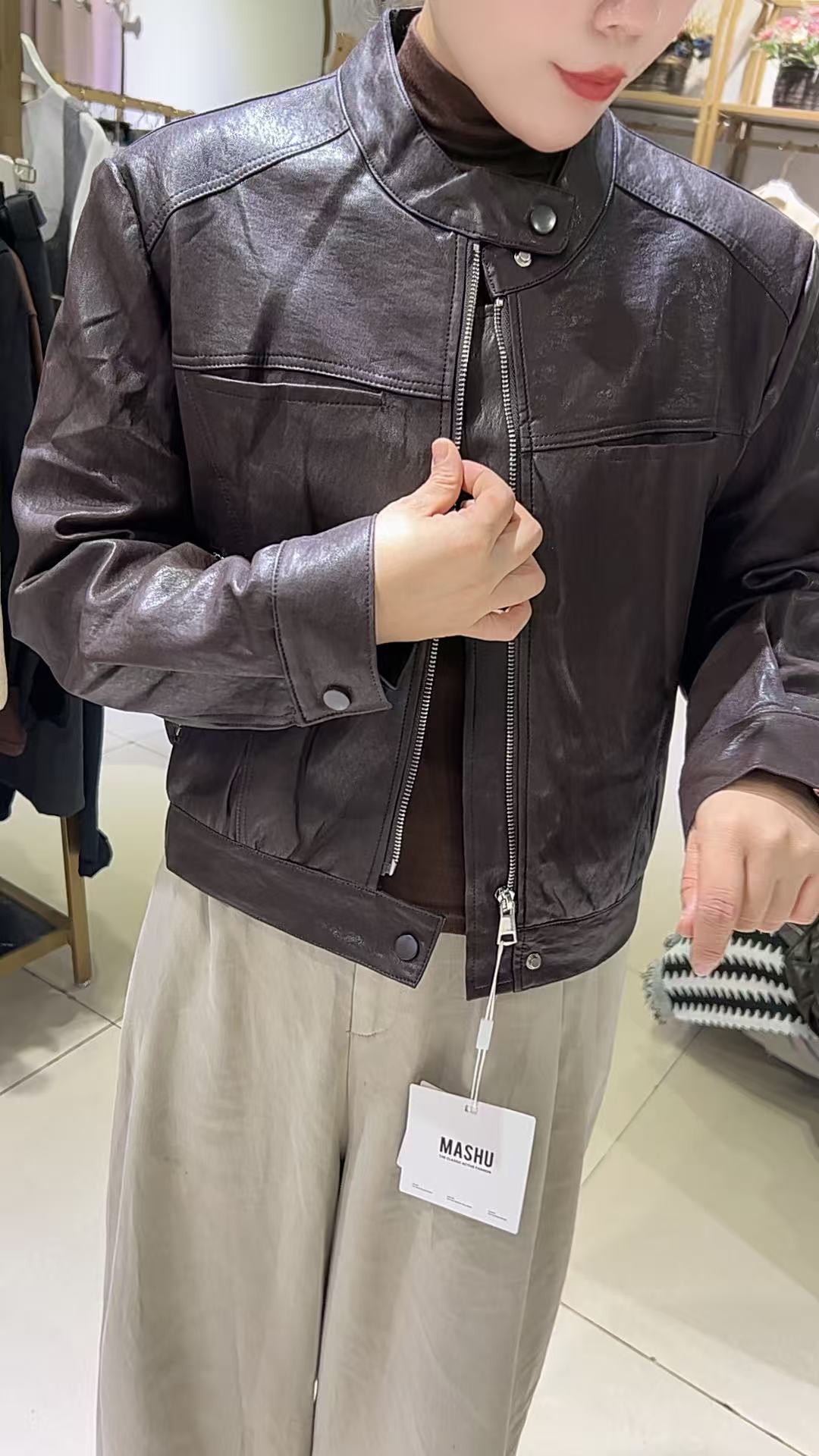 立领常规短款宽松型女短外套上衣时尚秋季皮夹克
