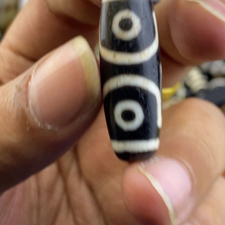 只买单纯的吊坠，没带链子，属的性质。