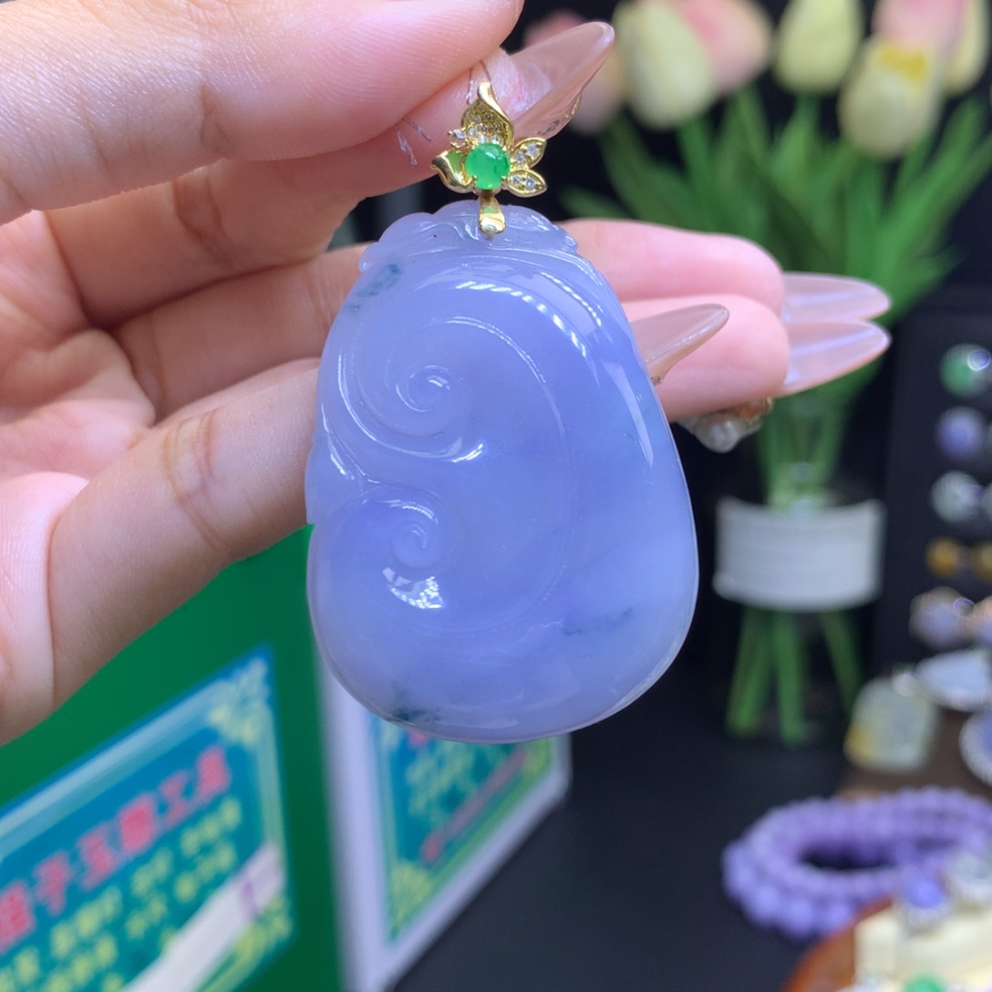 翡翠颈饰18K金镶嵌天然