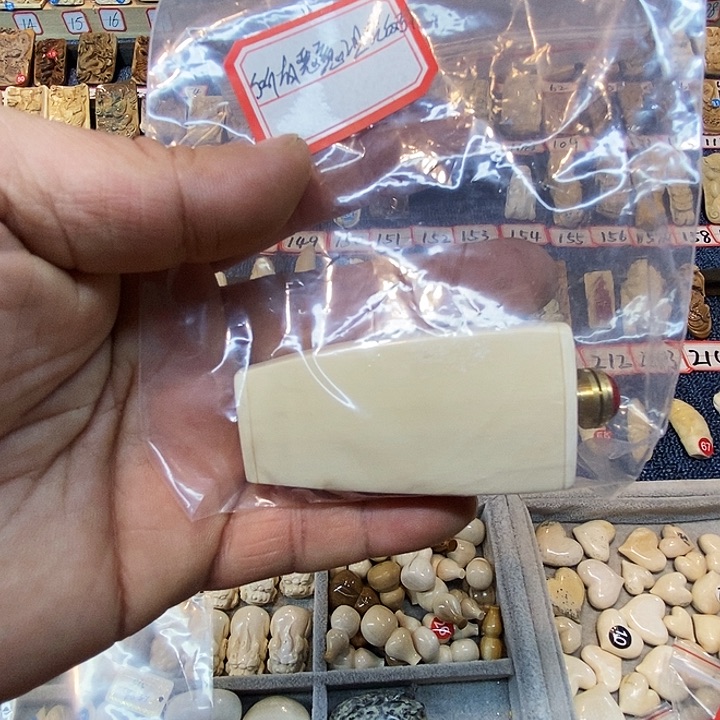 泥塑花**流工艺品的制作