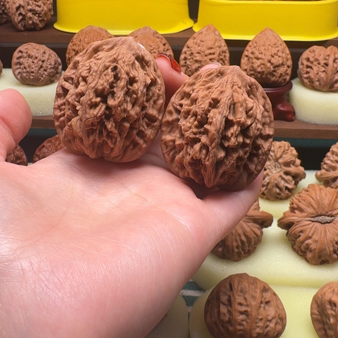 南****文玩核桃吊坠41麦虎