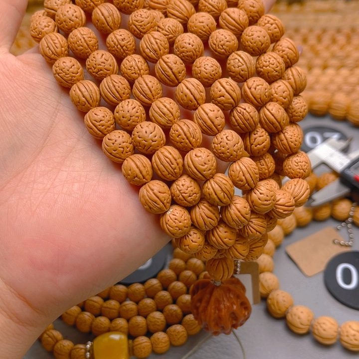 見***️菩提籽类桃核脖挂