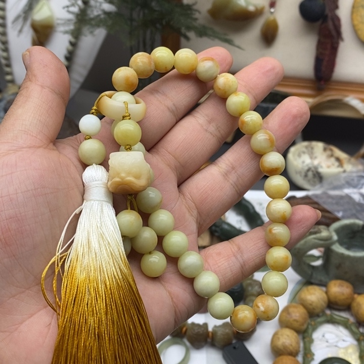 蛇纹石玉车挂合金