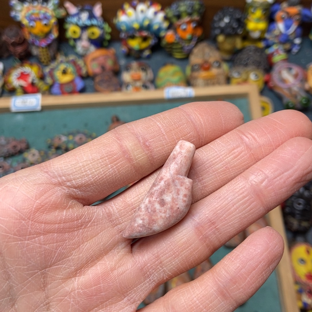 颈饰琉璃悄悄专拍