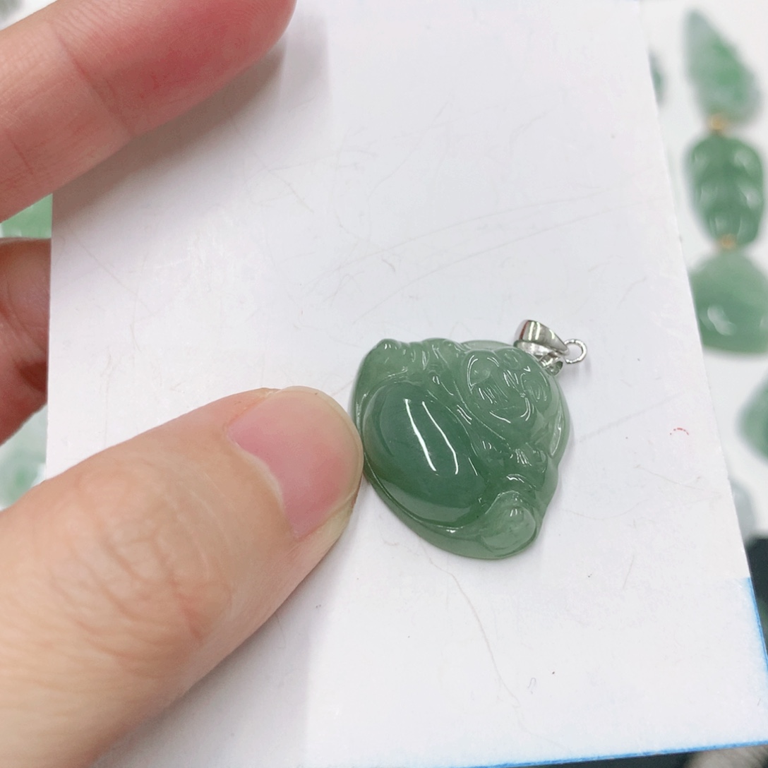 翡翠颈饰未镶嵌1212121222