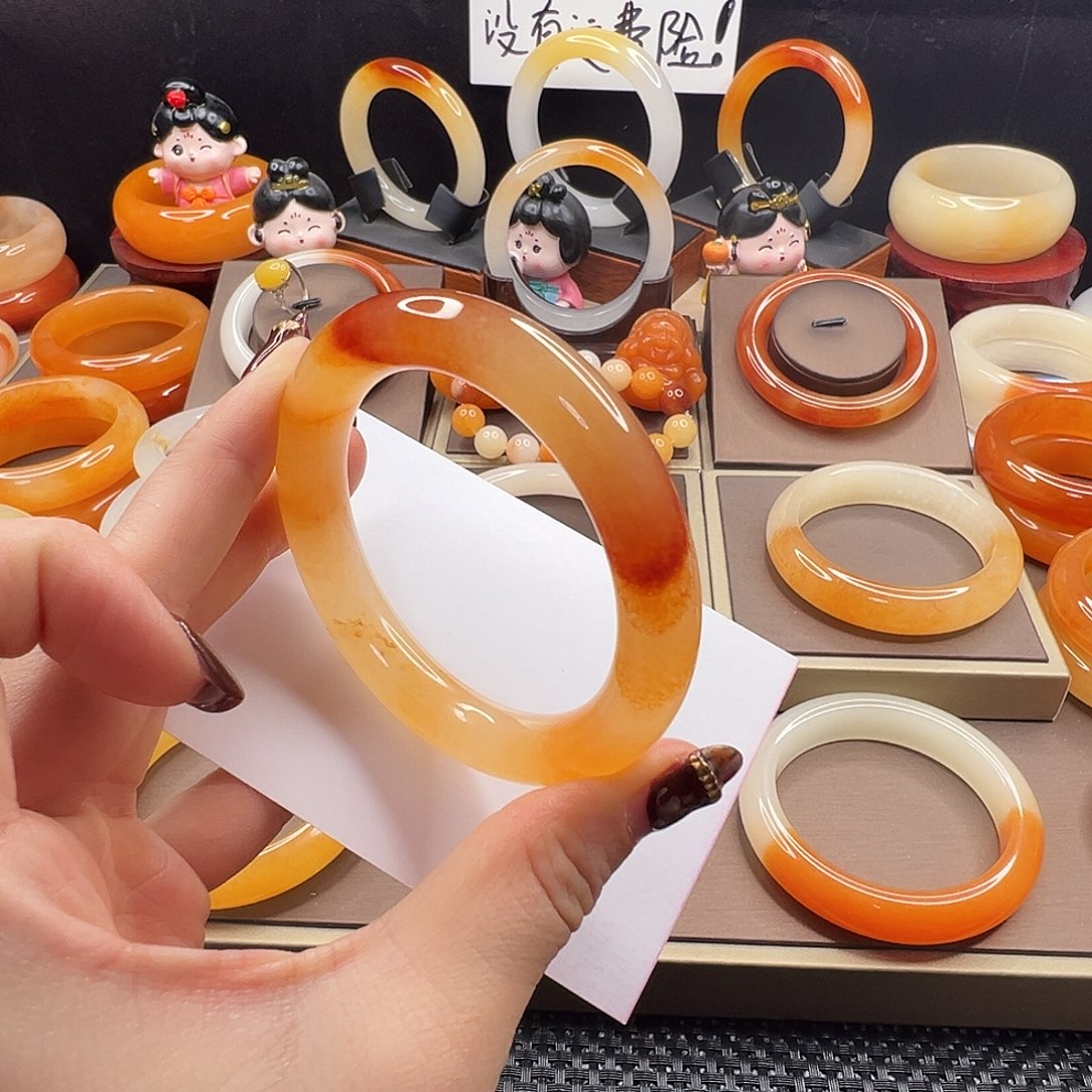 月***@石英质玉（黄龙玉）未镶嵌手镯