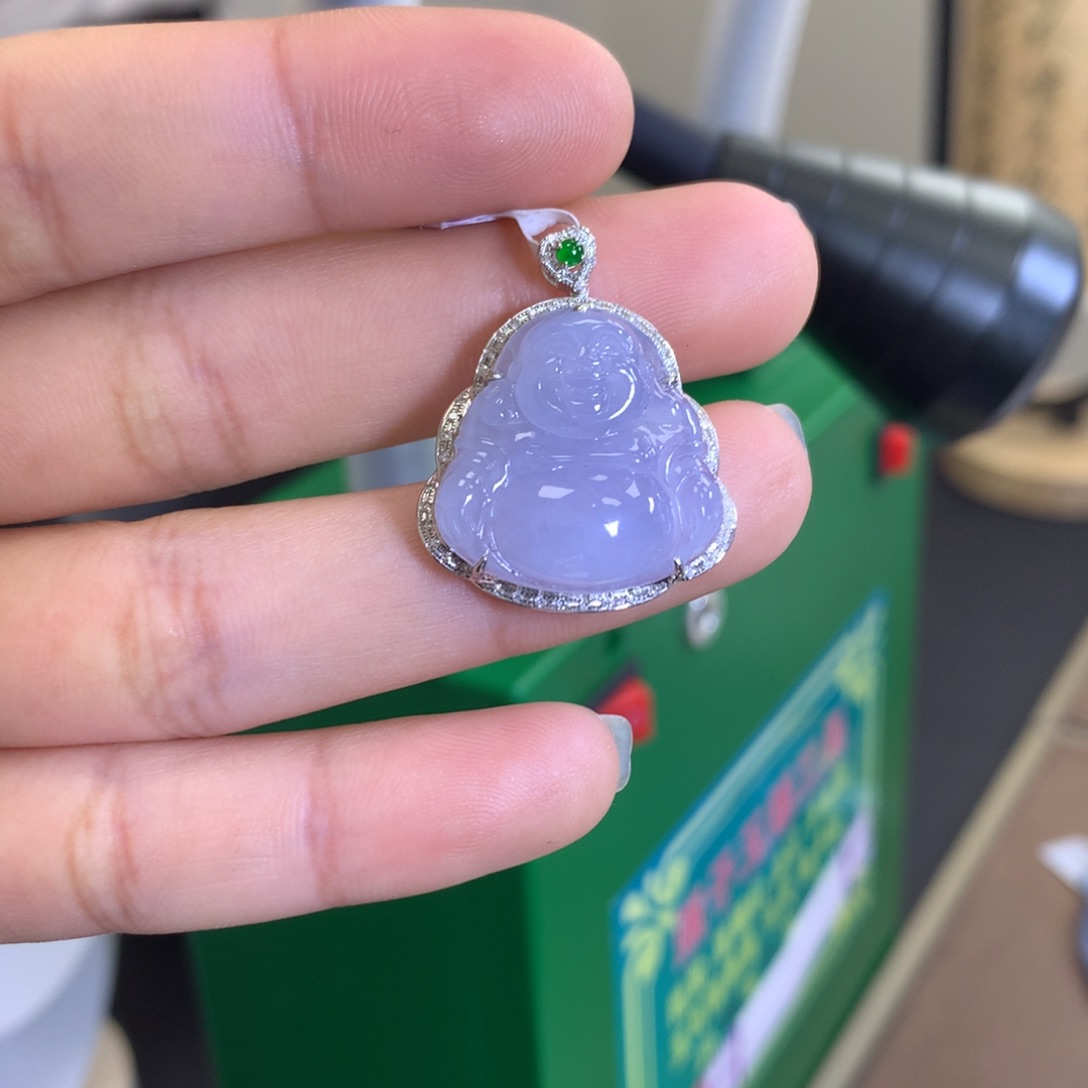 翡翠颈饰18K金镶嵌翡翠