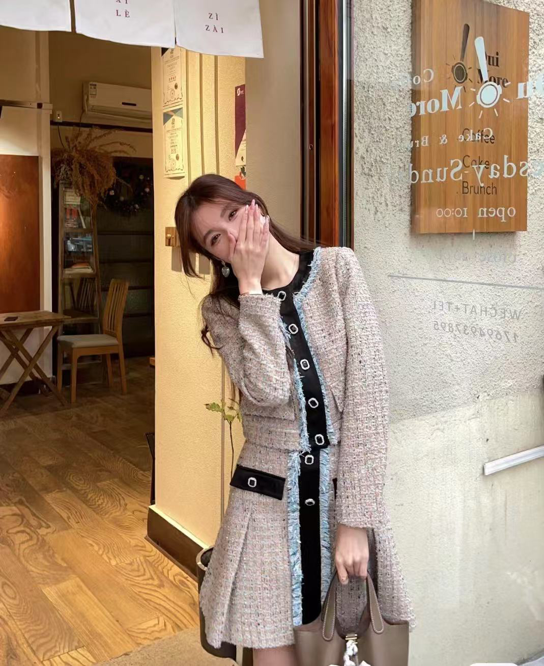 厚款短款短外套薄款正肩袖女圆领秋季单排扣长袖纯色常规