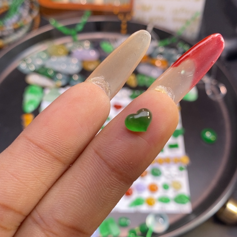 【闪购商品】翡翠挂件未镶嵌爱心