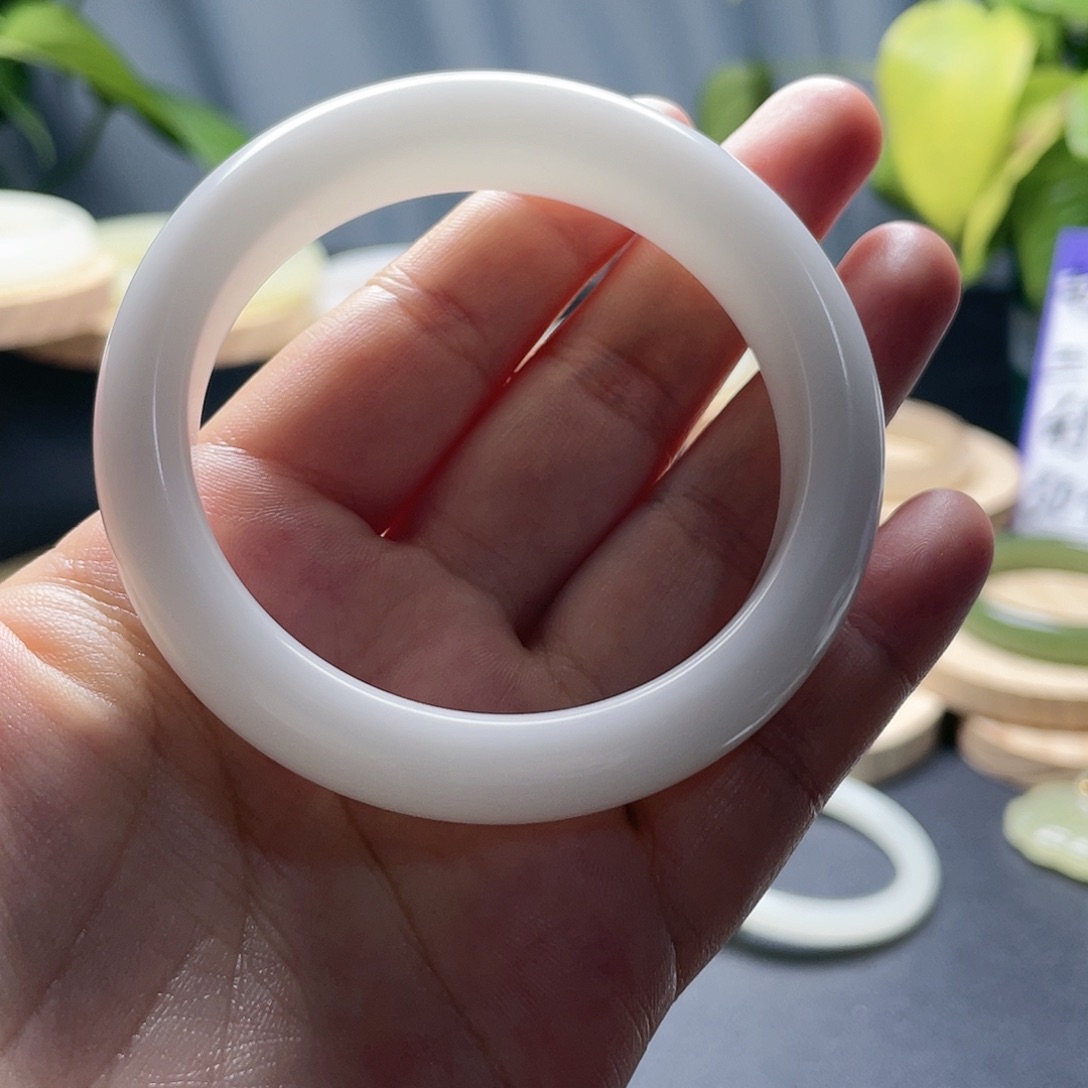 小***袄53➕正圈一级白手镯