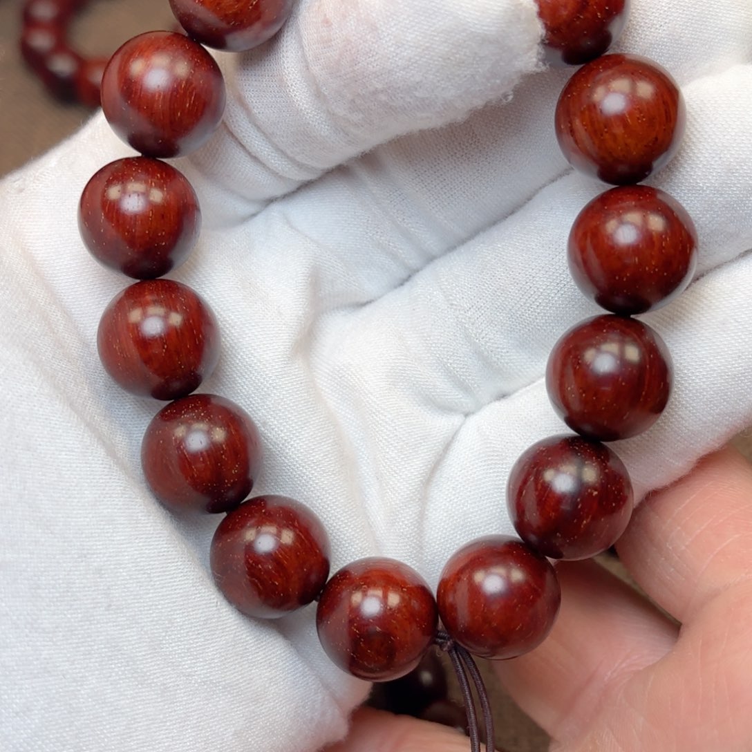 小叶紫檀手串/手链璐****猪