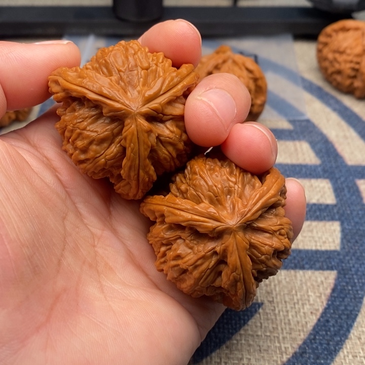 吊坠文玩核桃欧****0三棱