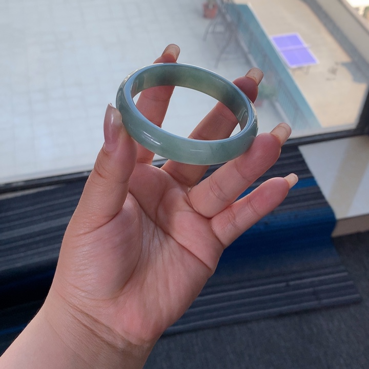 丸****翡翠未镶嵌手镯缅甸翡翠手镯