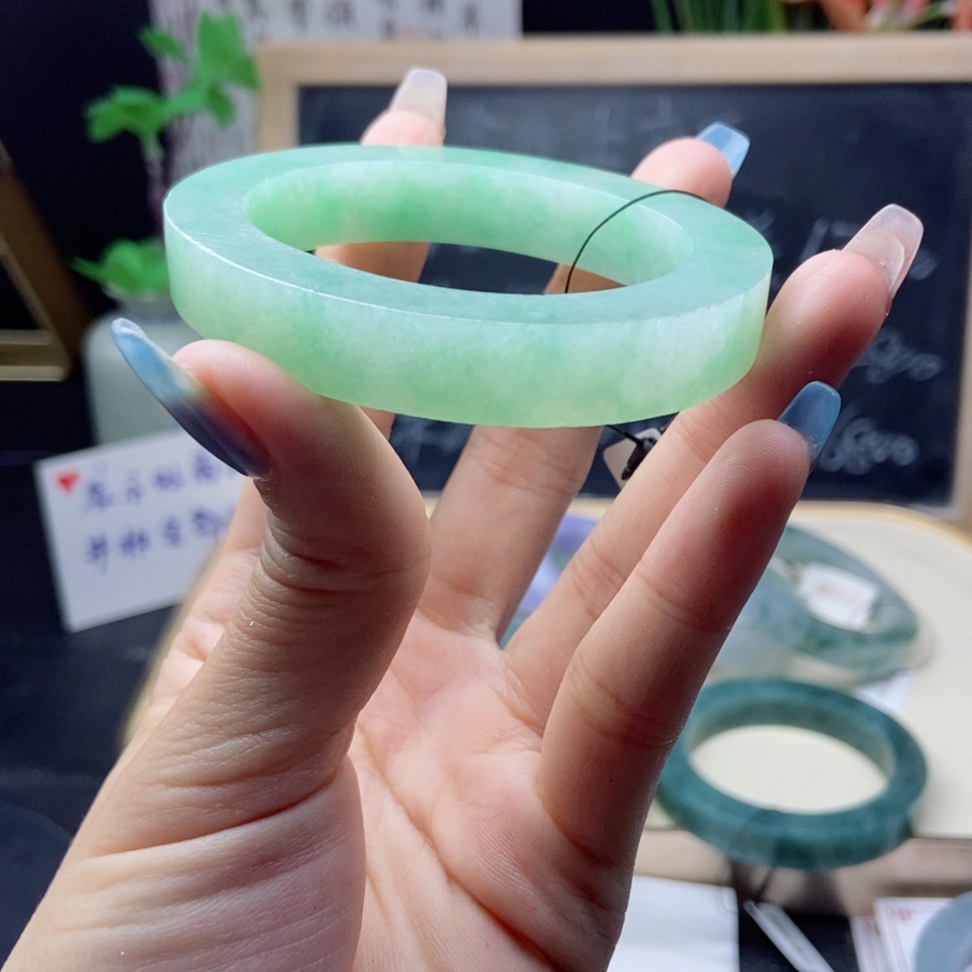 定制翡翠贵妃未镶嵌