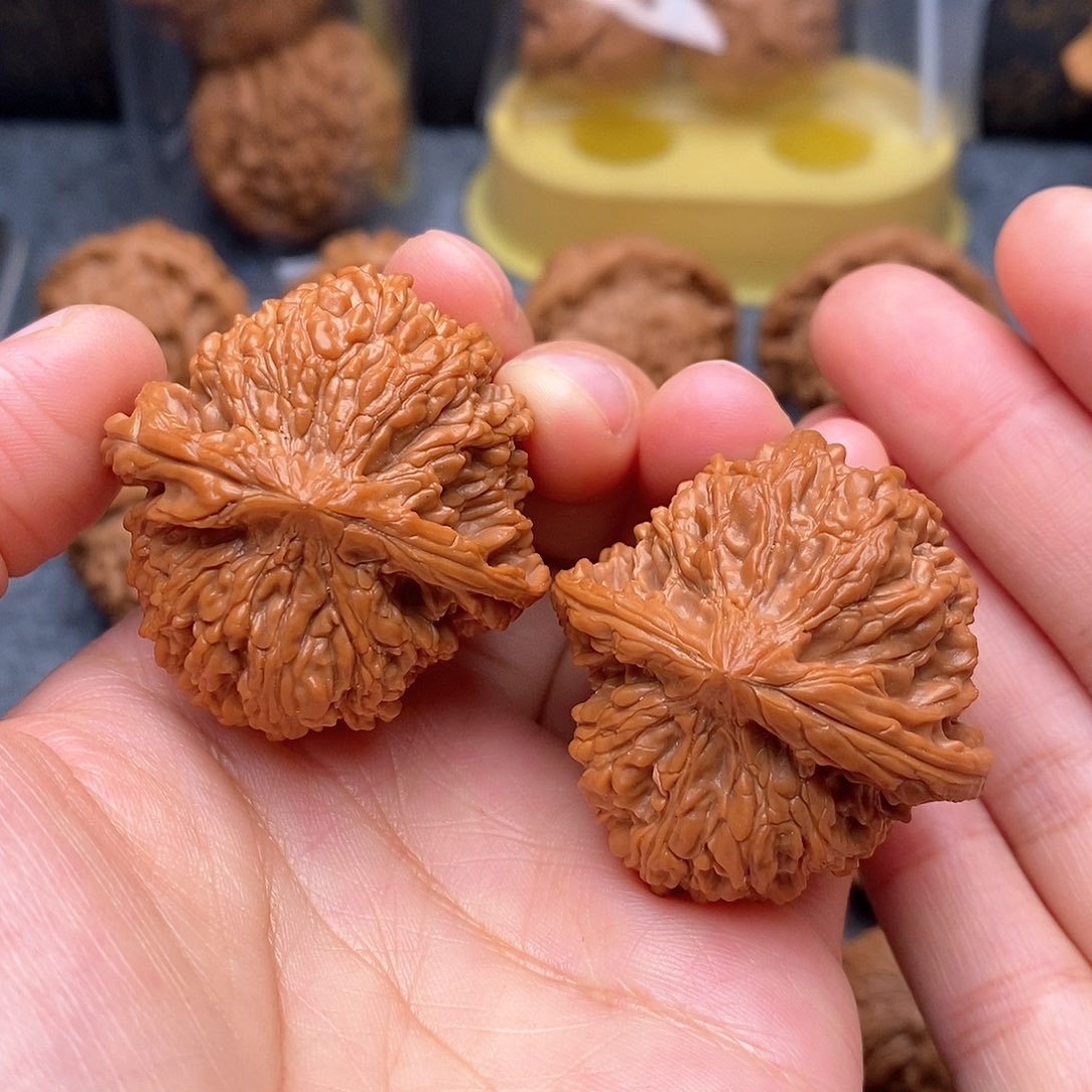 文玩核桃把件满天星40尺