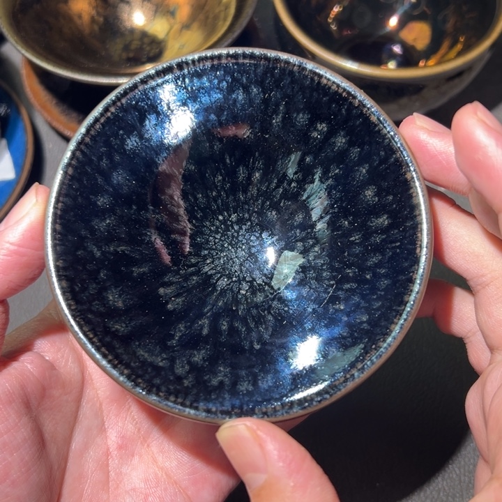 茶盏我们也在这里吃早餐啦