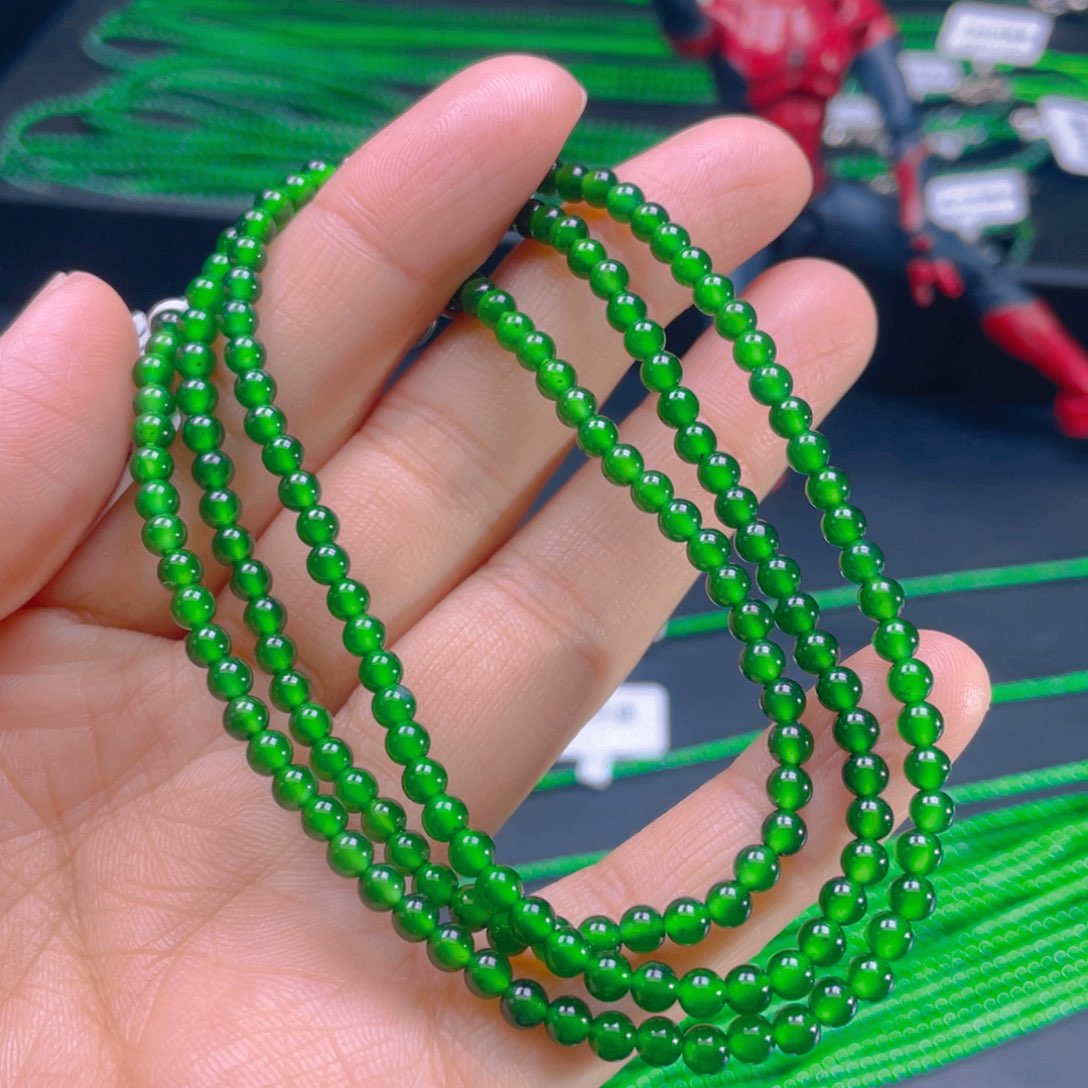 翡翠颈饰未镶嵌，1