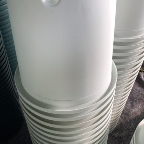 树脂7加奶白无托微瑕3个