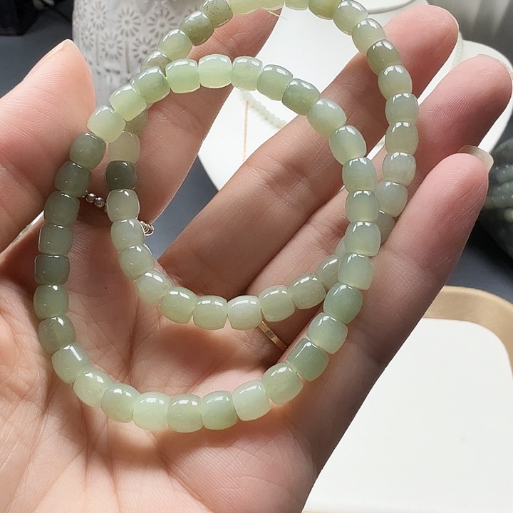 未镶嵌手链和田玉2