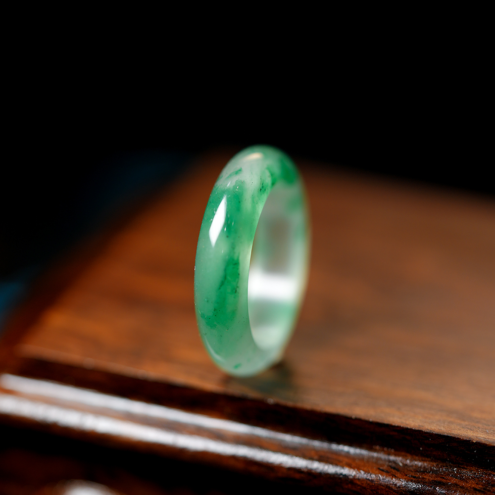 鳳悦匠  非洲翠戒指绿色指环时尚