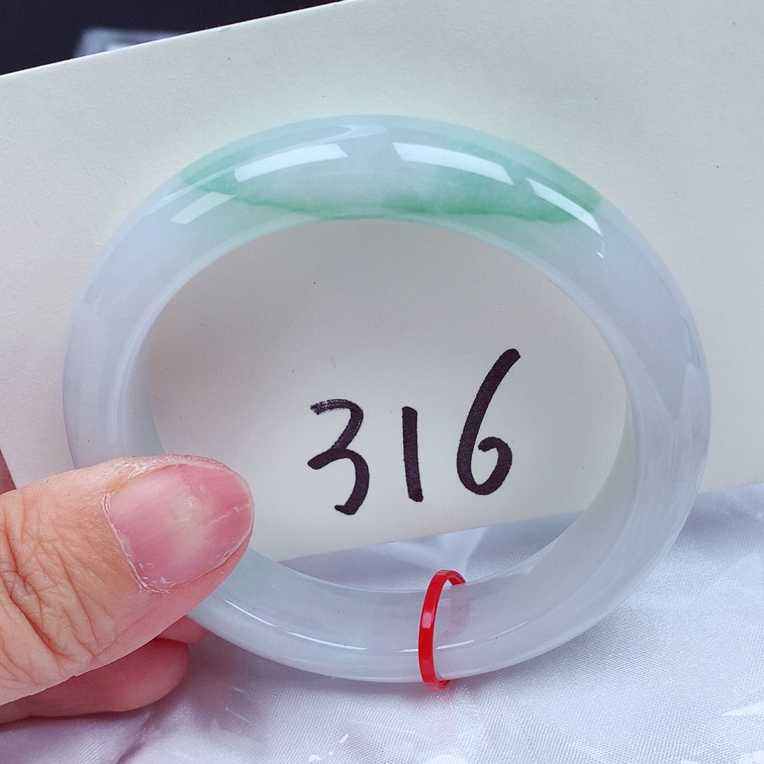 翡翠未镶嵌手镯翡翠